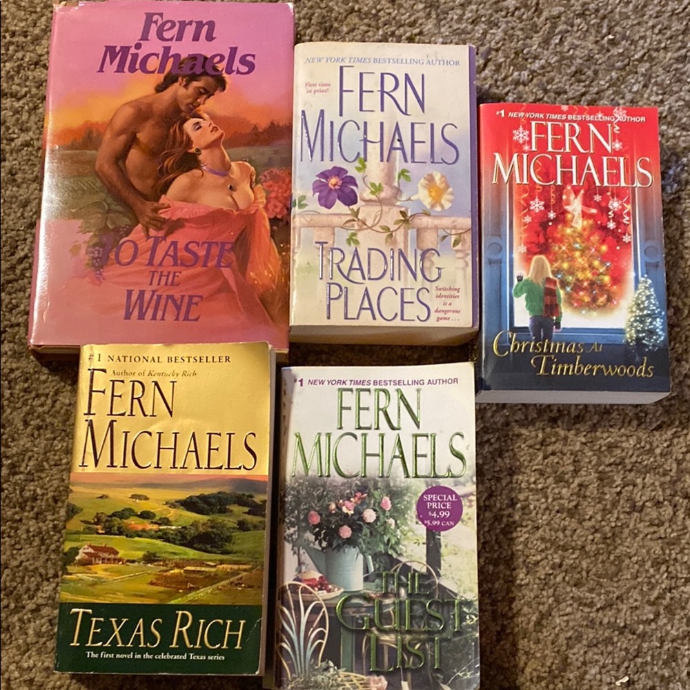 Fern Michaels Book Collection - 1 hardback 4 paperback Romance Novels